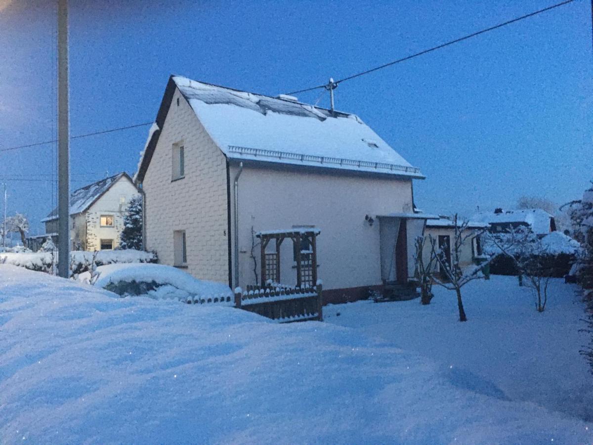 Ferienhaus Goebel'S Gute Stube Wirfus Exteriör bild