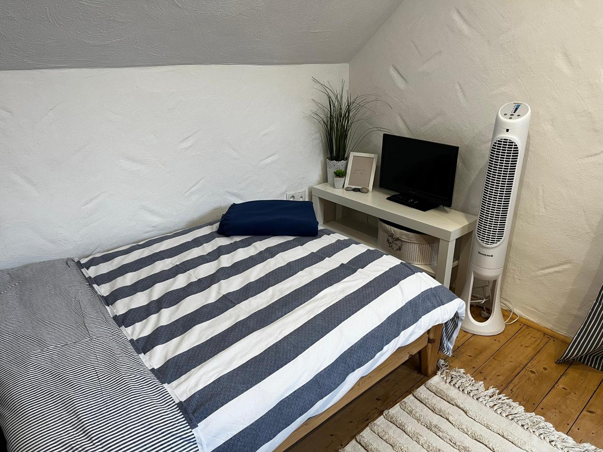 Ferienhaus Goebel'S Gute Stube Wirfus Exteriör bild